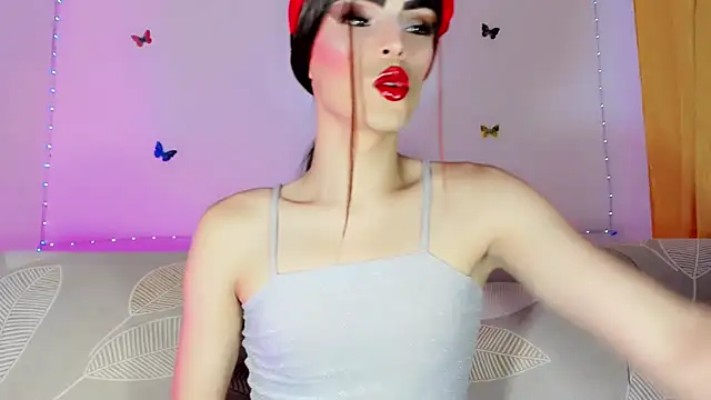 TatiGil online show from July 2026 07:14:02 PM