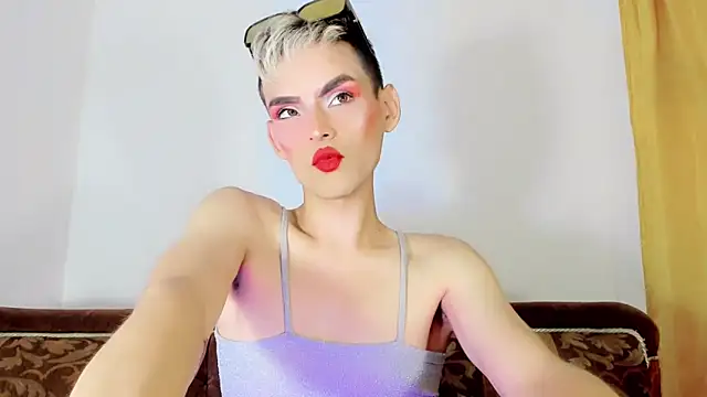 Snapshot of TatiGil chatting on October 2025 02:45:01 AM TatiGil online show from October 2025 02:45:01 AM