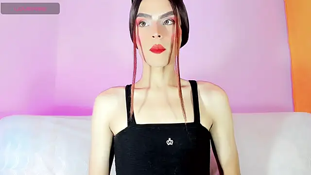 Snapshot of TatiGil chatting on November 2025 01:28:01 PM TatiGil online show from November 2025 01:28:01 PM