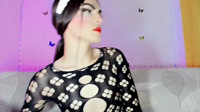 TatiGil online show from June 2026 04:29:01 PM