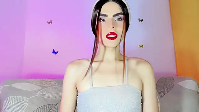 TatiGil online show from April 2026 02:04:02 AM