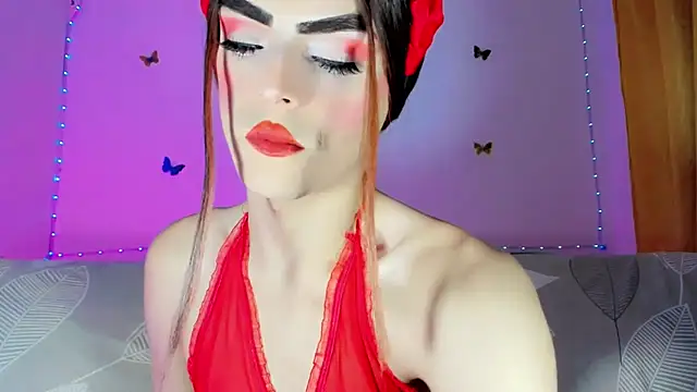 TatiGil online show from July 2026 06:04:02 PM