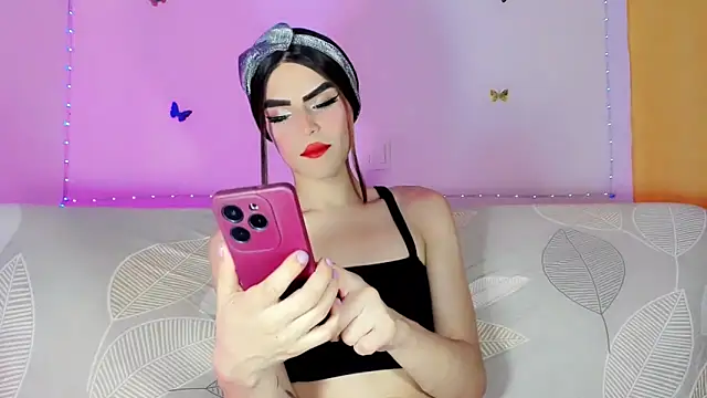 TatiGil online show from June 2026 09:31:02 PM