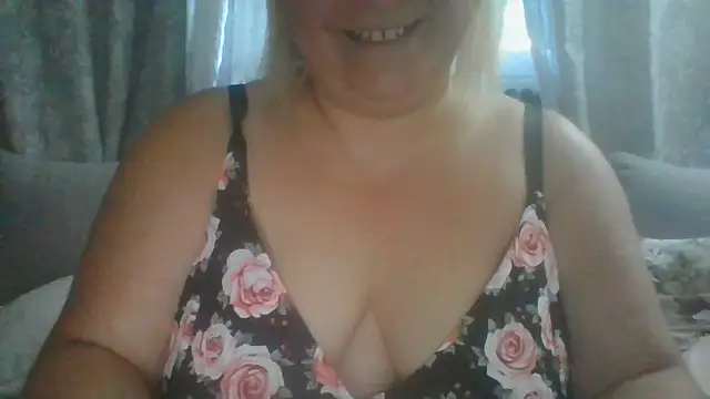 IvannaMystique online show from June 2026 05:34:02 PM