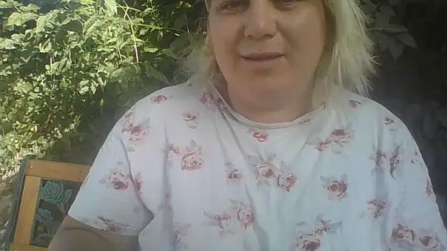 IvannaMystique online show from June 2026 06:41:02 AM