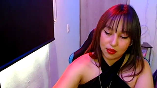 Snapshot of Skarlet_Adams28 chatting on May 2026 06:26:02 PM Skarlet Adams28 online show from May 2026 06:26:02 PM