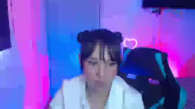 Skarlet Adams28 online show from March 2026 08:09:01 PM