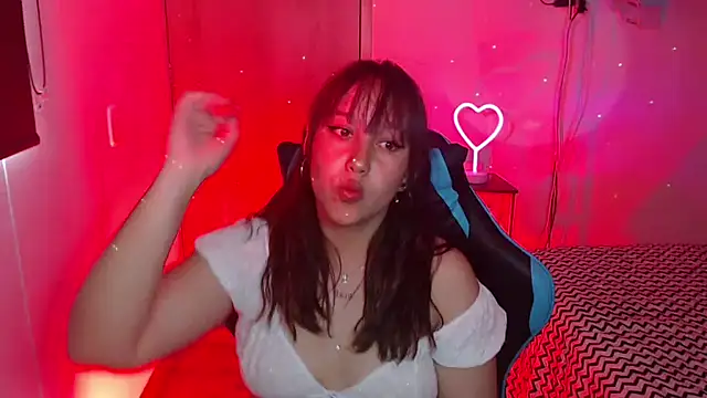 Skarlet Adams28 online show from March 2026 08:40:01 PM