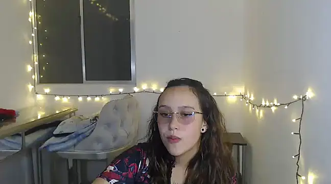 Skarlet Adams28 online show from February 2025 02:58:02 AM