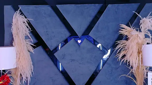 KylieWhite online show from September 2025 01:25:02 PM