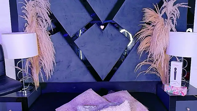 KylieWhite online show from November 2025 10:51:02 AM