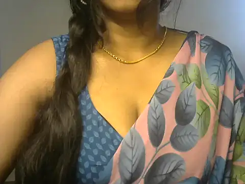 Snapshot of telugu99ramya chatting on October 2025 04:20:02 AM telugu99ramya online show from October 2025 04:20:02 AM