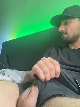 Snapshot of hard_macoor12 chatting on February 2025 03:30:02 PM hard macoor12 online show from February 2025 03:30:02 PM