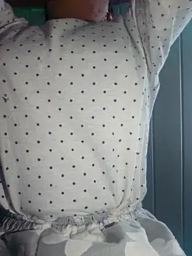 hotbaby 5 online show from April 2026 05:31:01 PM