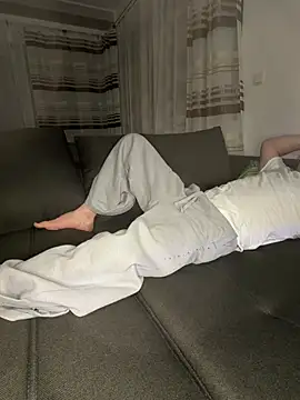 w12er online show from March 2026 06:53:02 PM