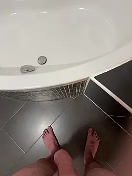 w12er online show from December 2025 03:11:01 PM