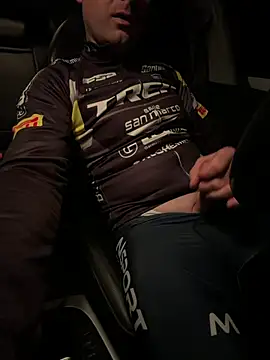 w12er online show from April 2026 06:53:02 PM