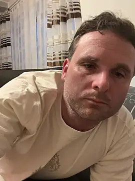 w12er online show from January 2026 04:00:01 PM