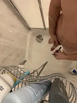 CroKita17 online show from January 2025 10:31:02 PM