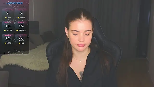 adrianawow1 online show from October 2025 01:35:02 AM