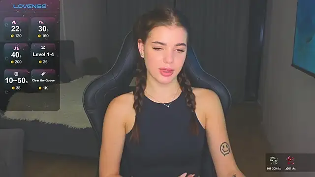 adrianawow1 online show from November 2025 02:28:02 AM