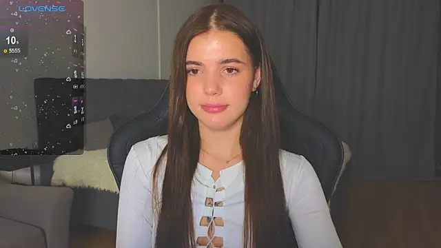 adrianawow1 online show from September 2025 09:18:01 PM