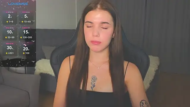 adrianawow1 online show from September 2025 09:39:01 PM