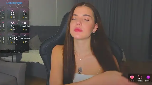 adrianawow1 online show from September 2025 11:10:02 PM