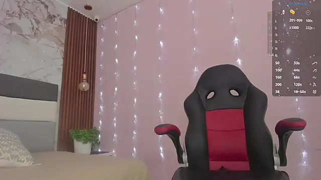 ALICESTARKK online show from January 2026 12:42:01 PM