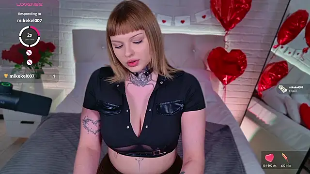 SherriMartinez online show from February 2026 01:00:01 PM