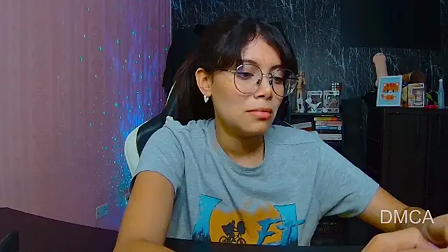 Snapshot of Drea_Foox chatting on October 2025 02:54:01 AM Drea Foox online show from October 2025 02:54:01 AM