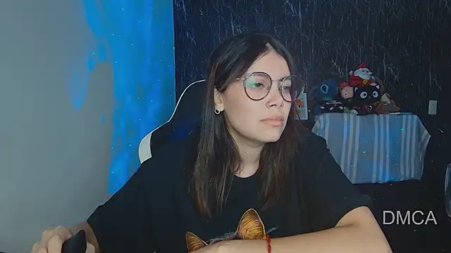 Snapshot of Drea_Foox chatting on December 2024 02:31:02 AM Drea Foox online show from December 2024 02:31:02 AM