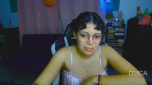 Snapshot of Drea_Foox chatting on March 2026 03:02:02 AM Drea Foox online show from March 2026 03:02:02 AM