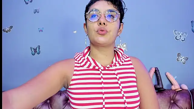 Kaira mosse online show from November 2025 11:48:01 AM