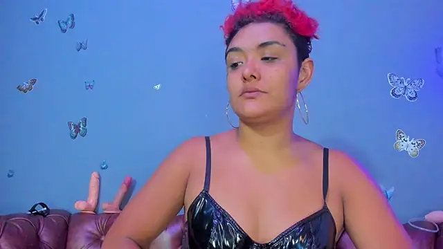 Kaira mosse online show from April 2026 11:33:01 AM