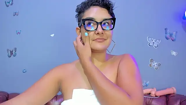 Kaira mosse online show from January 2026 11:37:02 AM