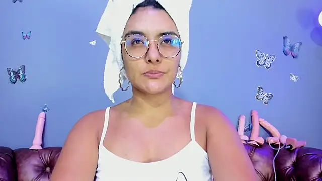 Kaira mosse online show from November 2025 09:47:02 AM