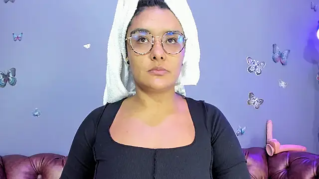 Kaira mosse online show from October 2025 11:20:01 AM