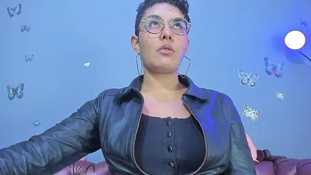 Kaira mosse online show from January 2026 11:47:01 AM