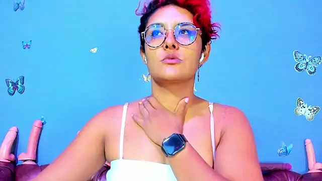 Kaira mosse online show from May 2026 11:38:01 AM