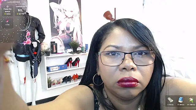 Snapshot of Keilathompson chatting on November 2025 10:25:01 AM Keilathompson online show from November 2025 10:25:01 AM