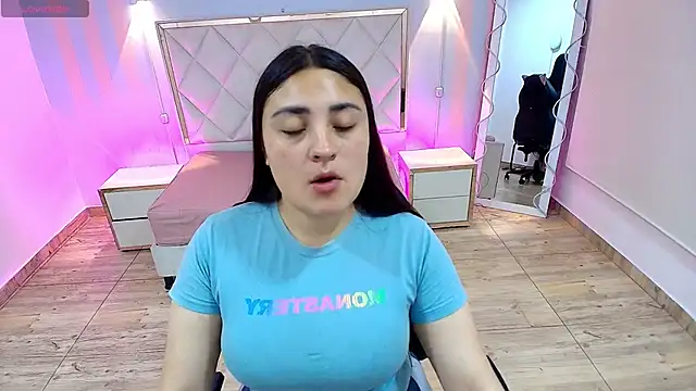 Brendda tay online show from September 2025 03:06:02 AM