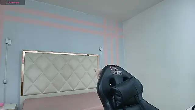 Brendda tay online show from February 2026 03:26:02 AM