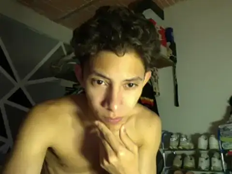 ferchitibellako online show from November 2025 04:15:02 AM