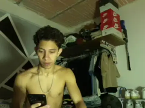 ferchitibellako online show from January 2026 08:04:02 PM