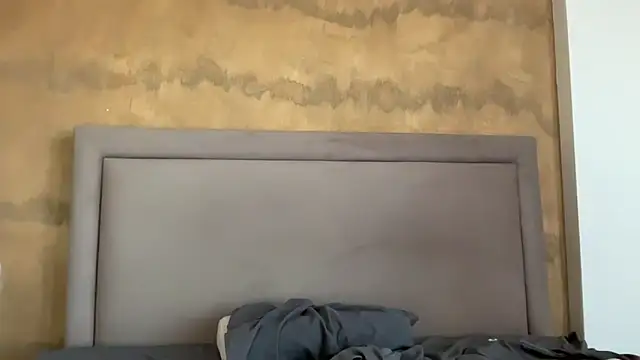 valeriaxxx1 online show from September 2025 04:01:01 PM