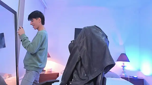 Snapshot of alexandersawyer chatting on November 2025 01:48:02 PM alexandersawyer online show from November 2025 01:48:02 PM