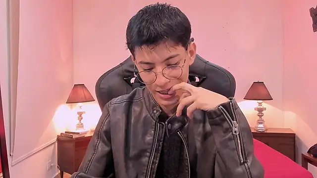 Snapshot of alexandersawyer chatting on November 2025 01:03:01 PM alexandersawyer online show from November 2025 01:03:01 PM