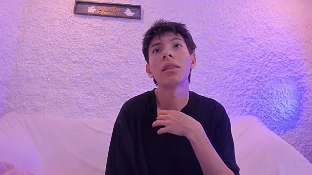 Snapshot of alexandersawyer chatting on December 2025 08:46:02 AM alexandersawyer online show from December 2025 08:46:02 AM