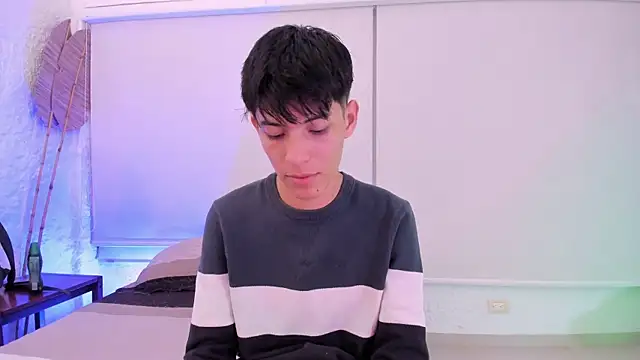 Snapshot of alexandersawyer chatting on October 2025 04:00:02 AM alexandersawyer online show from October 2025 04:00:02 AM